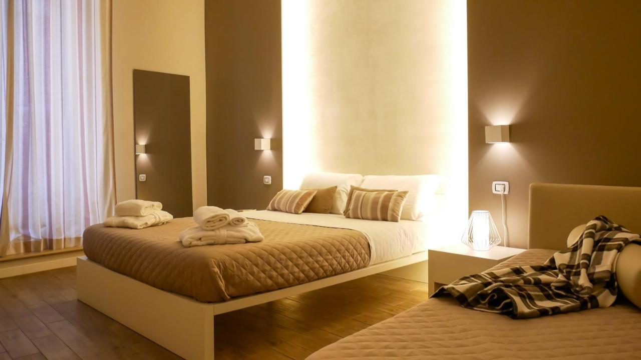La Banchina Holiday Rooms Трани Экстерьер фото