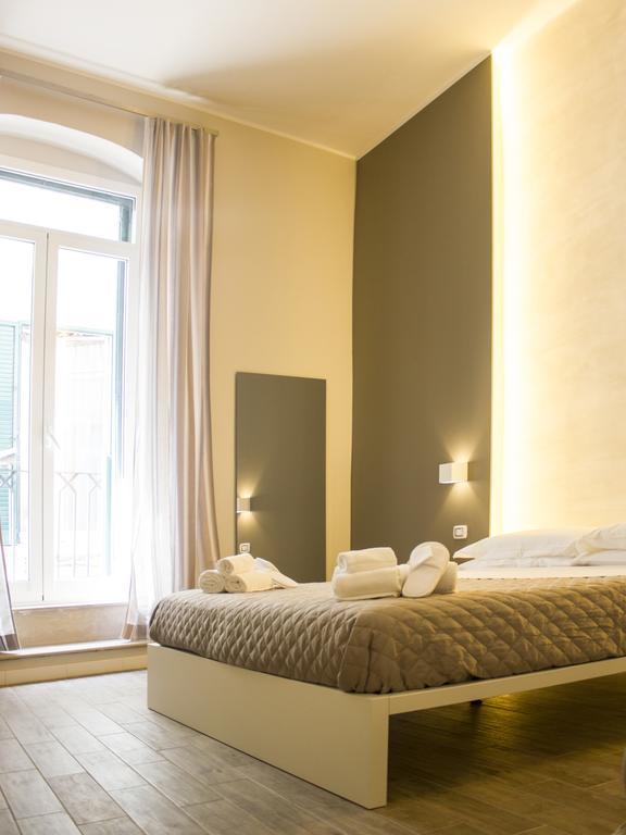La Banchina Holiday Rooms Трани Экстерьер фото