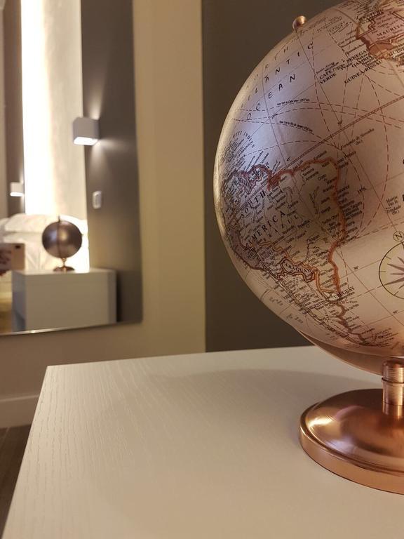 La Banchina Holiday Rooms Трани Экстерьер фото
